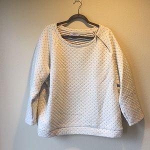 Quilted top blue& cream